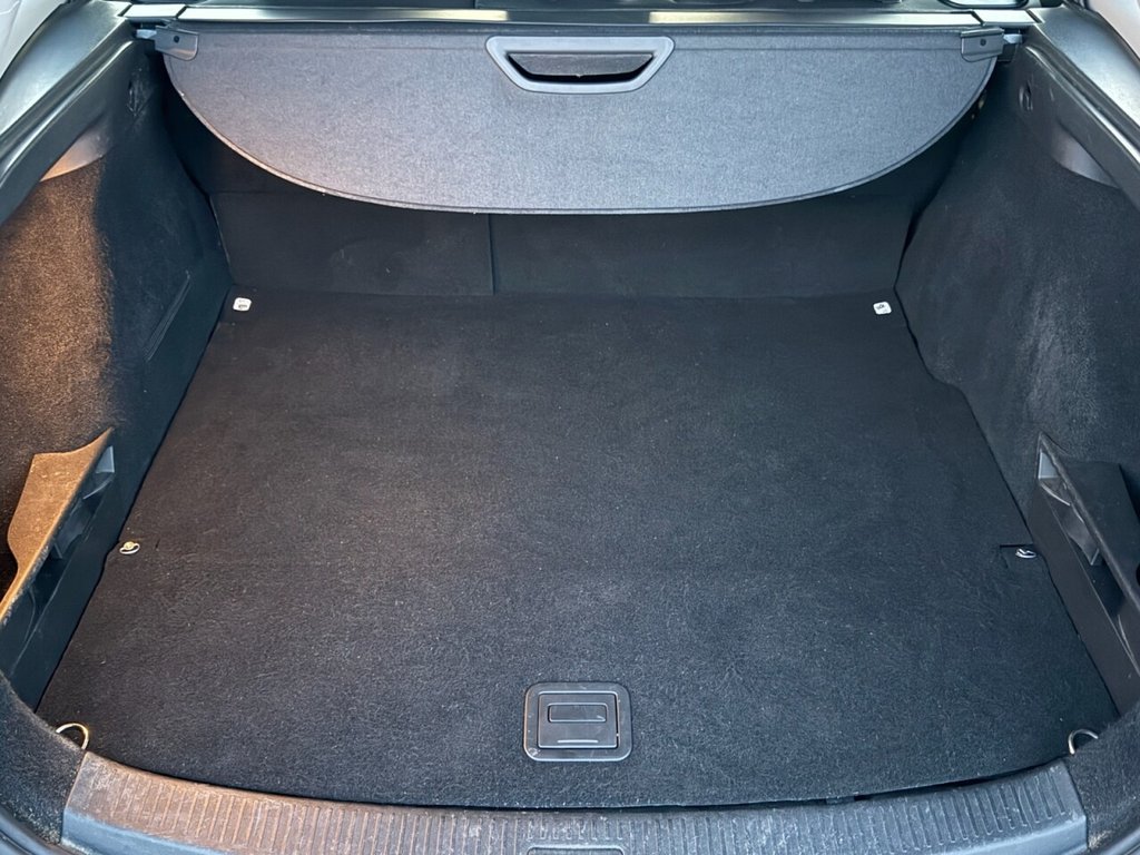 Used Renault Megane 2010 for sale - 76950461: Photo 20