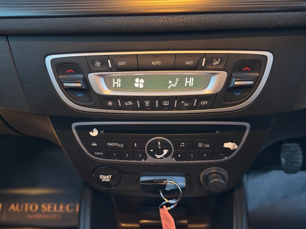 Used Renault Megane 2010 for sale - 76950461: Photo 22