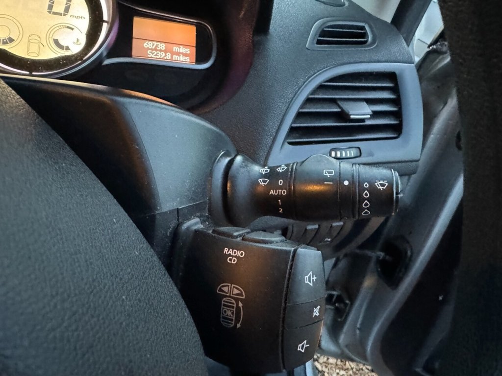 Used Renault Megane 2010 for sale - 76950461: Photo 28