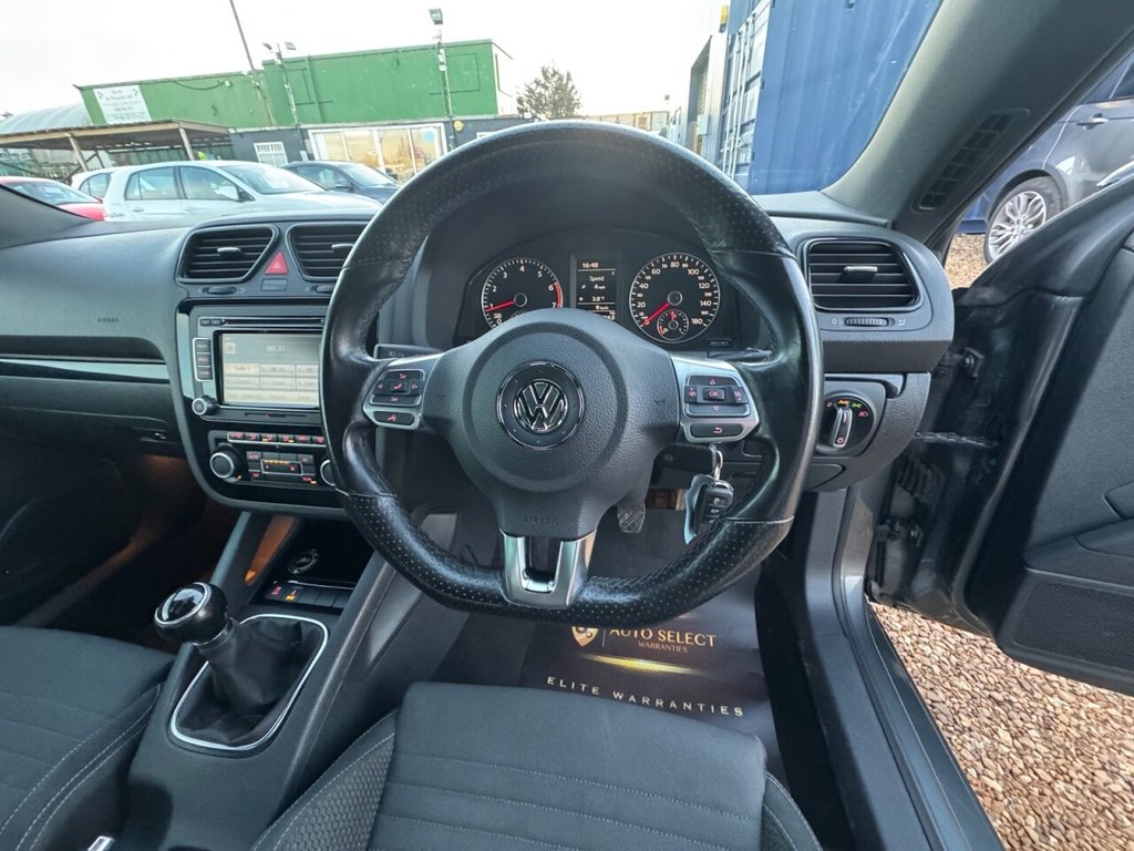 Used Volkswagen Scirocco 2011 for sale - 77153882: Photo 20