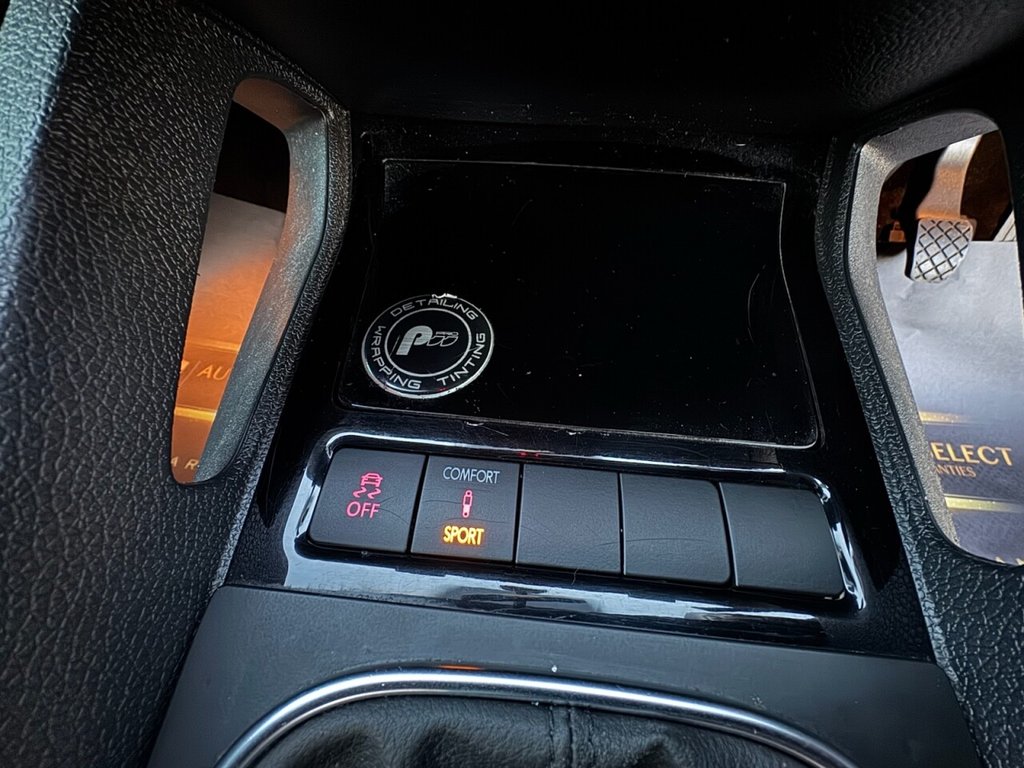 Used Volkswagen Scirocco 2011 for sale - 77153882: Photo 23