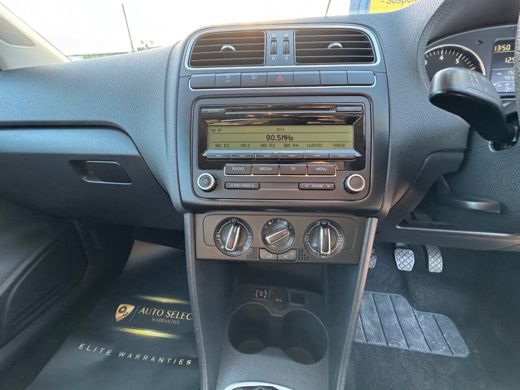 Used Volkswagen Polo 2009 for sale - 76901120: Photo 24