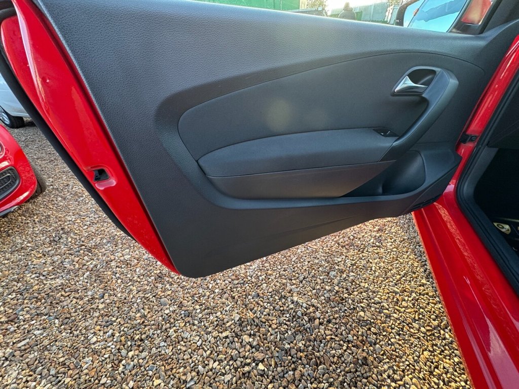 Used Volkswagen Polo 2009 for sale - 76901120: Photo 29