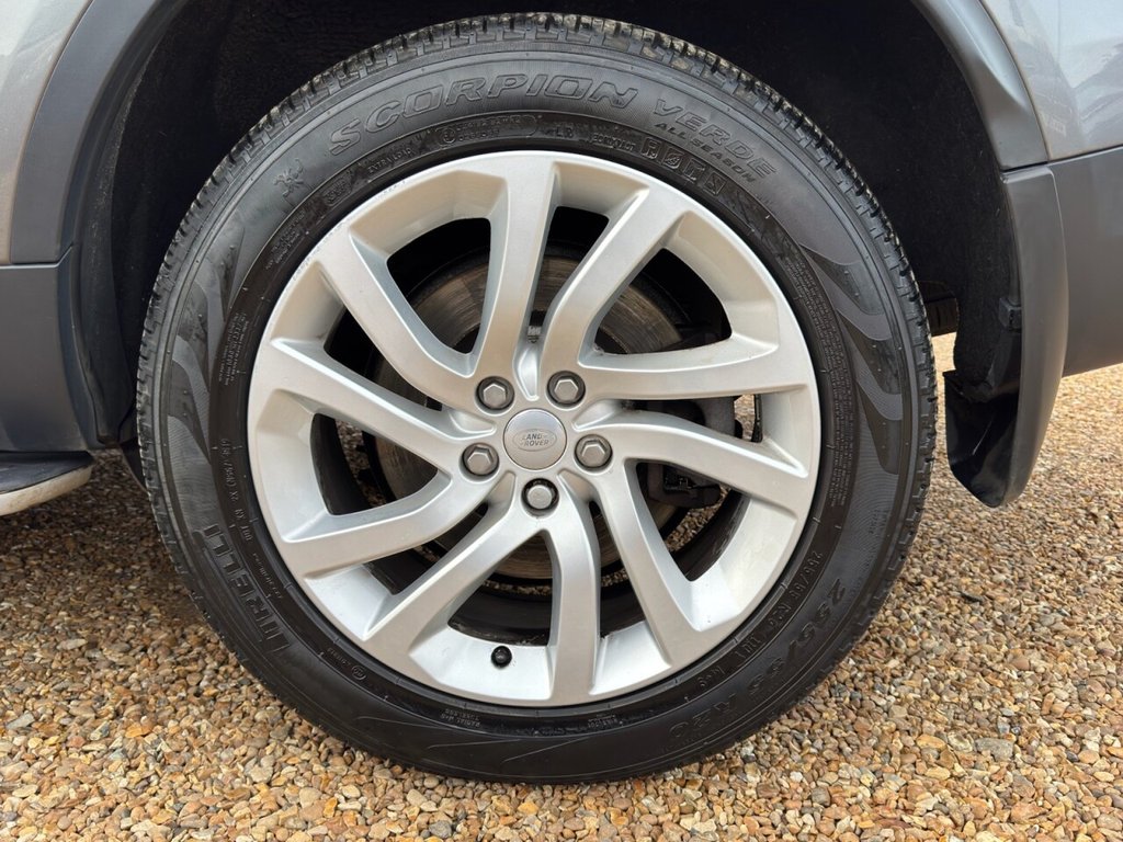 Used Land Rover Discovery 2017 for sale - 77588194: Photo 17