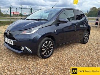 Used Toyota AYGO 2017 for sale - 79768851: Photo