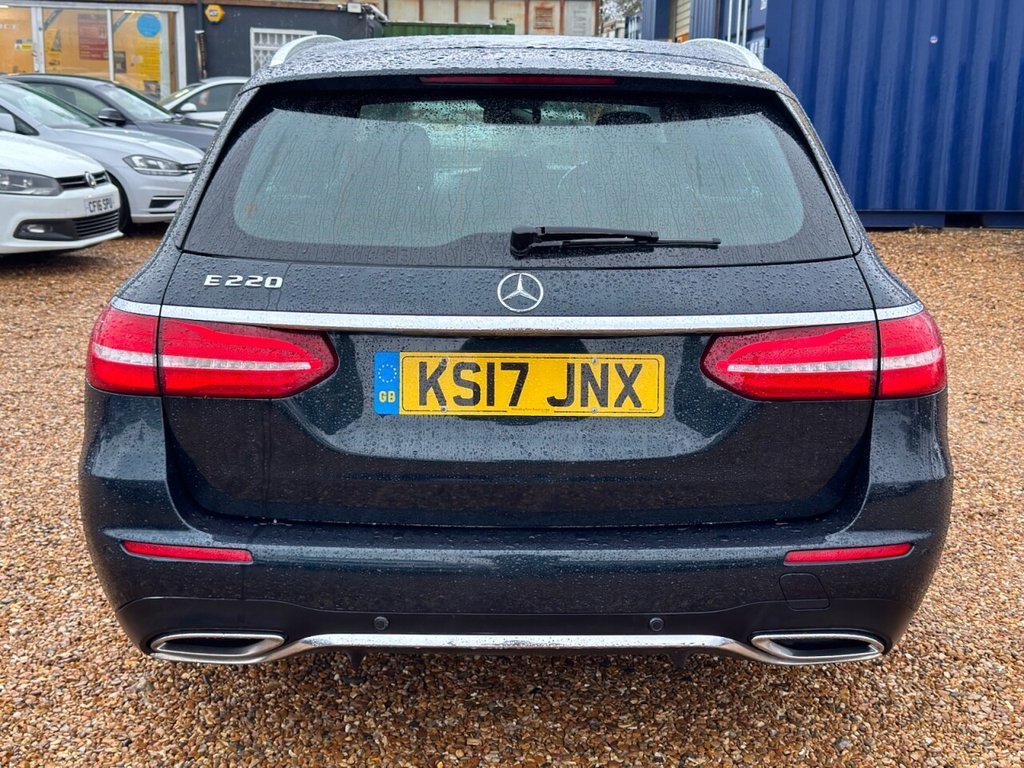 Used Mercedes-Benz E Class 2017 for sale - 77153461: Photo 7