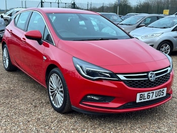 2017 (67) - 1.4i Turbo Elite Hatchback 5dr Petrol Auto Euro 6 (s/s) (150 ps)