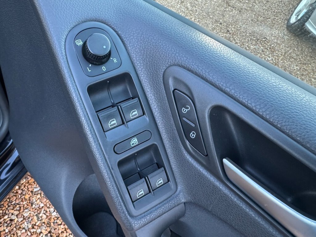 Used Volkswagen Golf 2011 for sale - 77227239: Photo 13