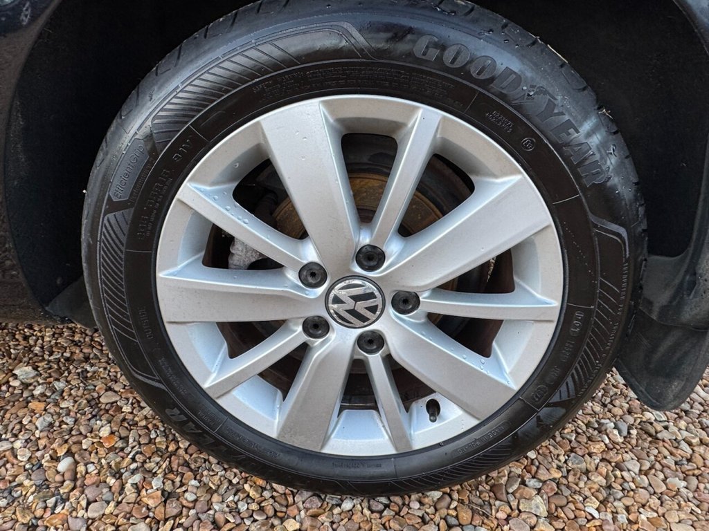 Used Volkswagen Golf 2011 for sale - 77227239: Photo 31