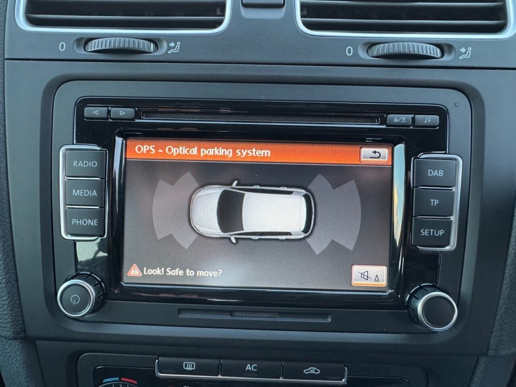 Used Volkswagen Golf 2011 for sale - 77227239: Photo 33