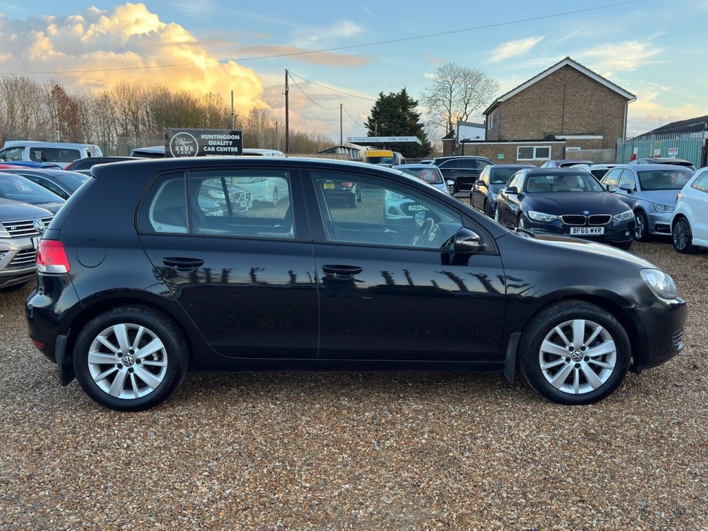 Used Volkswagen Golf 2011 for sale - 77227239: Photo 8