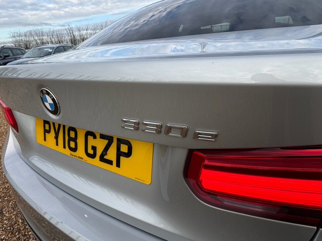 Used BMW 3 Series 2018 for sale - 76841293: Photo 15