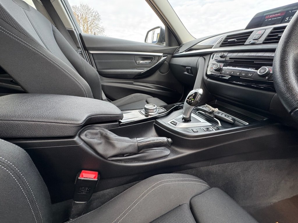 Used BMW 3 Series 2018 for sale - 76841293: Photo 21