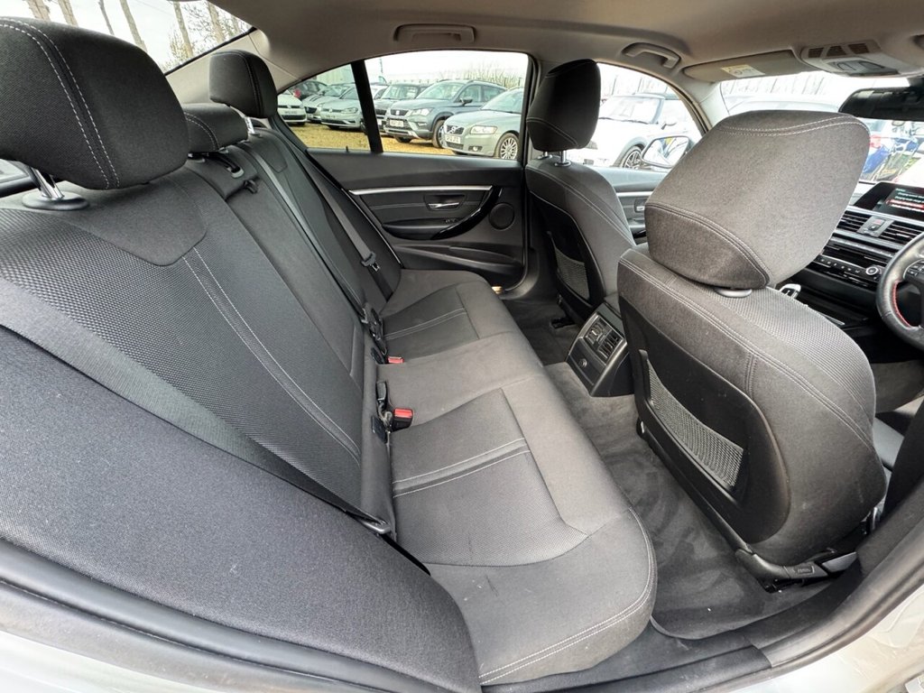 Used BMW 3 Series 2018 for sale - 76841293: Photo 32