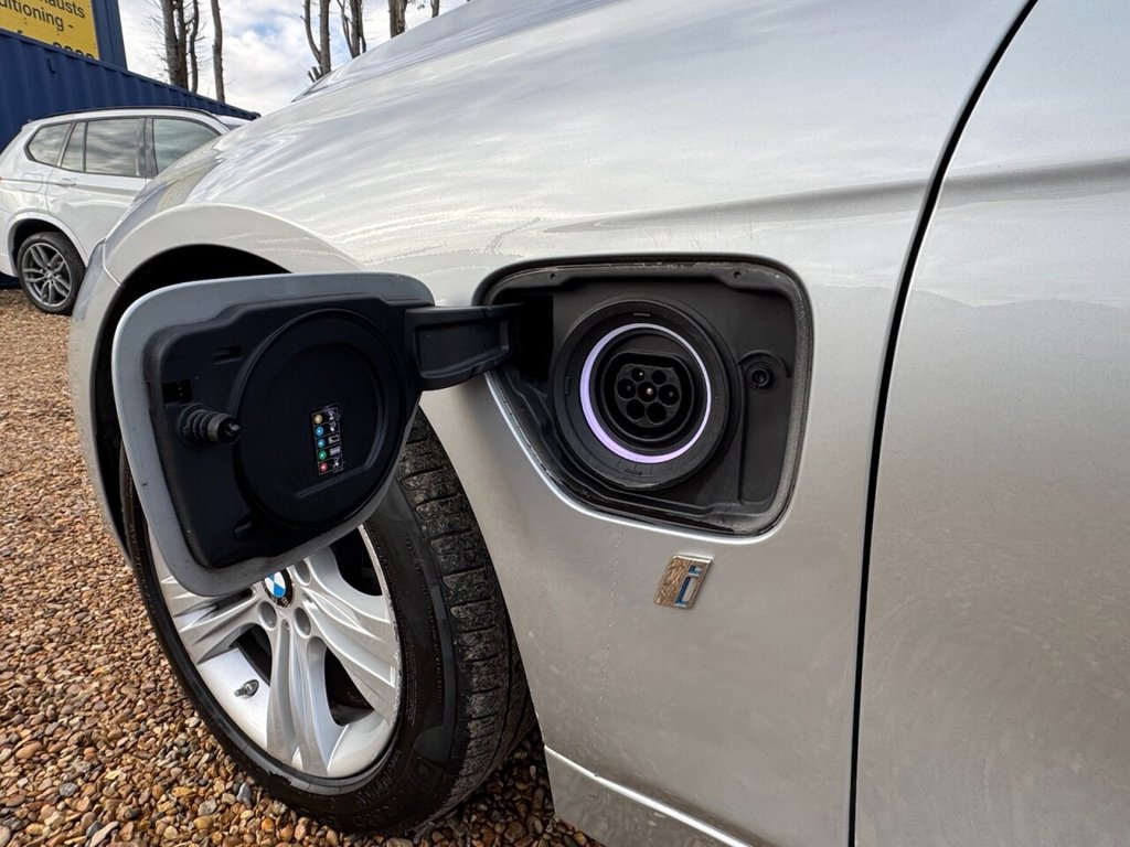 Used BMW 3 Series 2018 for sale - 76841293: Photo 9