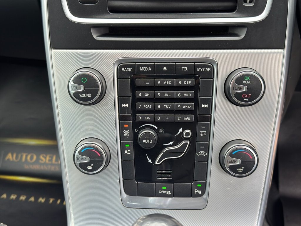 Used Volvo V60 2011 for sale - 77250755: Photo 18