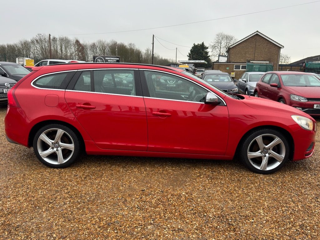 Used Volvo V60 2011 for sale - 77250755: Photo 8