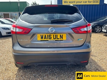Used Nissan Qashqai 2016 for sale - 75937597: Photo