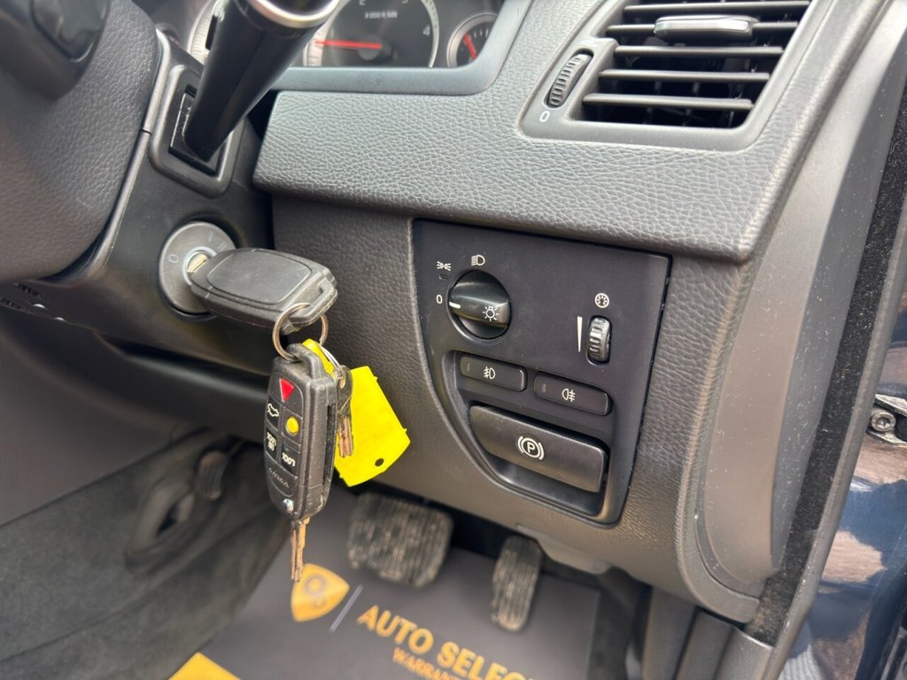 Used Volvo XC90 2011 for sale - 77457559: Photo 20