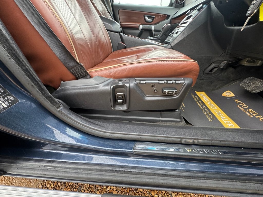 Used Volvo XC90 2011 for sale - 77457559: Photo 26