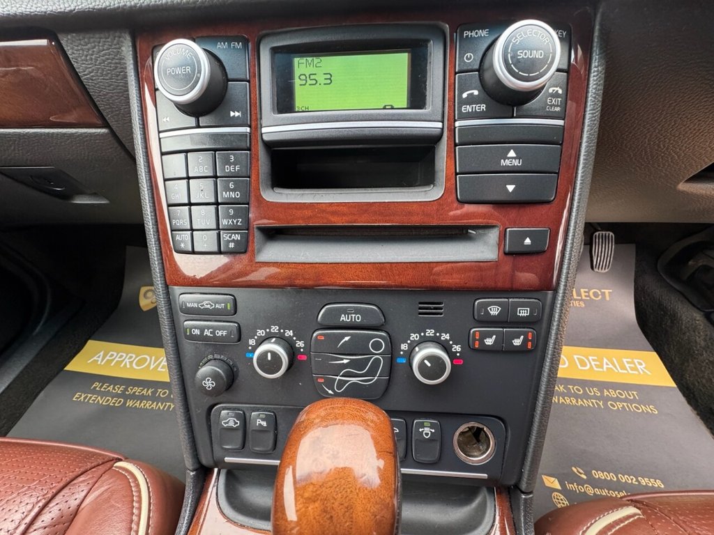 Used Volvo XC90 2011 for sale - 77457559: Photo 30