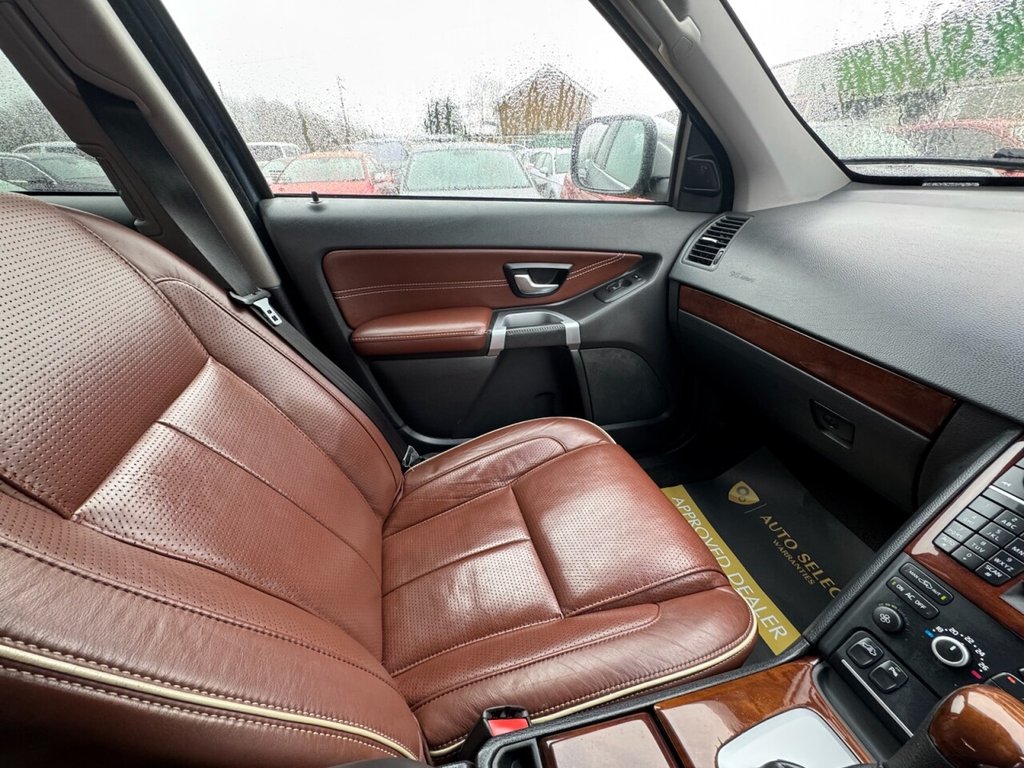 Used Volvo XC90 2011 for sale - 77457559: Photo 35