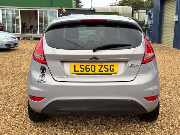 Used Ford Fiesta 2010 for sale - 76048496: Photo 8