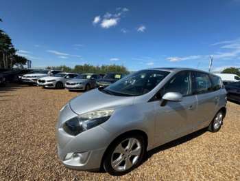 Used Renault Grand Scenic 2009 for sale - 75088110: Photo