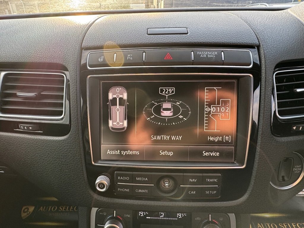 Used Volkswagen Touareg 2016 for sale - 77739596: Photo 35