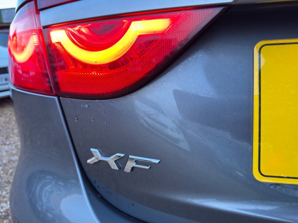 Used Jaguar XF 2019 for sale - 77356554: Photo 13