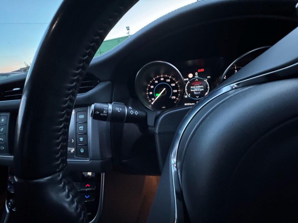 Used Jaguar XF 2019 for sale - 77356554: Photo 24