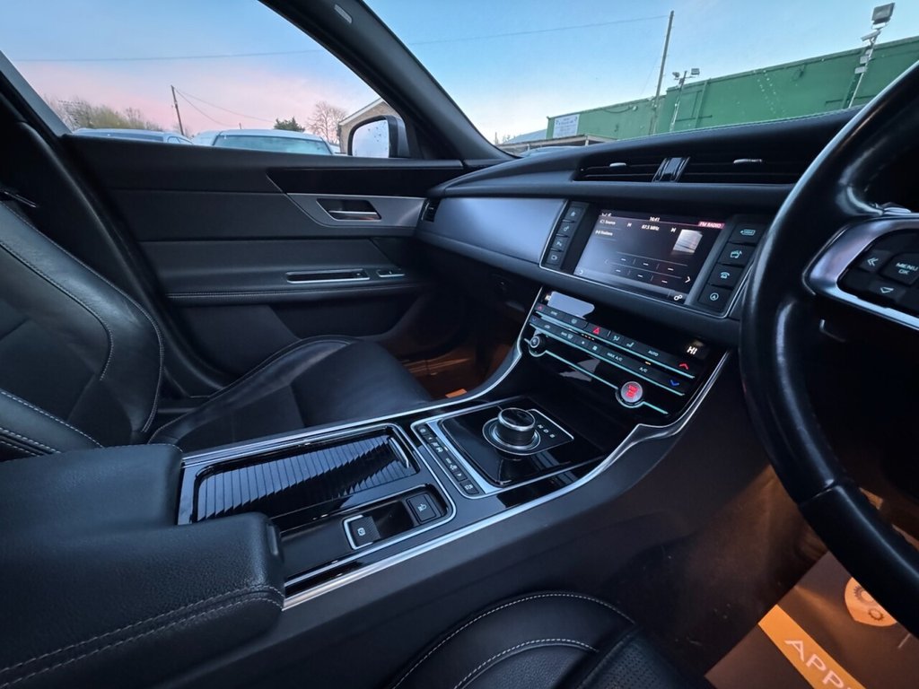 Used Jaguar XF 2019 for sale - 77356554: Photo 31