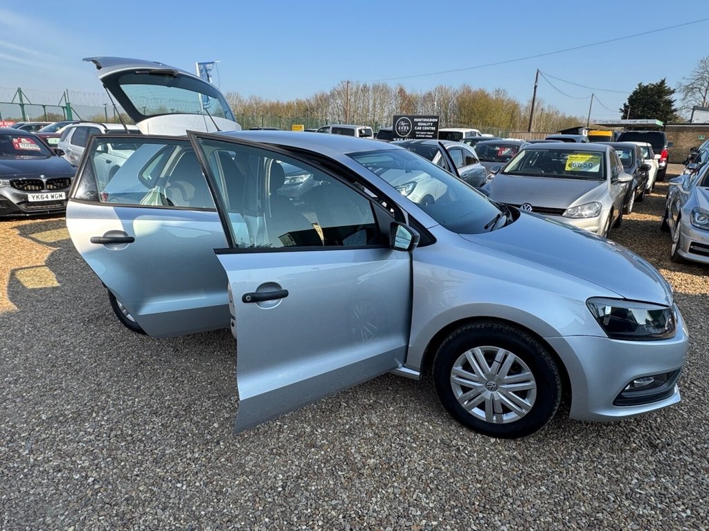 Used Volkswagen Polo 2014 for sale - 77952969: Photo 12