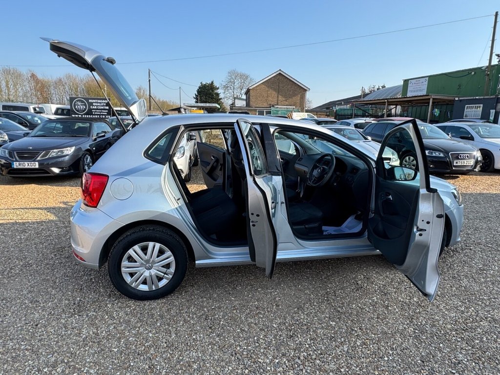 Used Volkswagen Polo 2014 for sale - 77952969: Photo 13