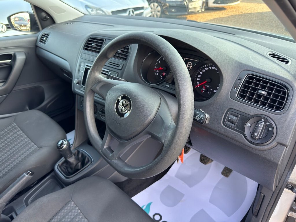 Used Volkswagen Polo 2014 for sale - 77952969: Photo 16