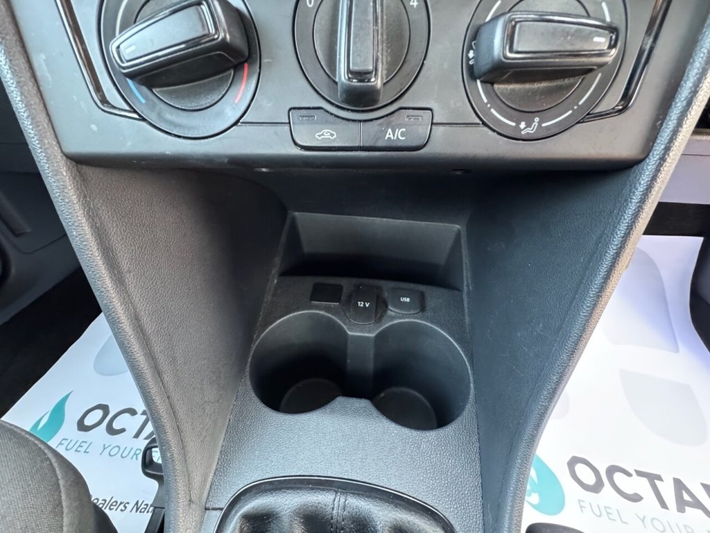 Used Volkswagen Polo 2014 for sale - 77952969: Photo 23