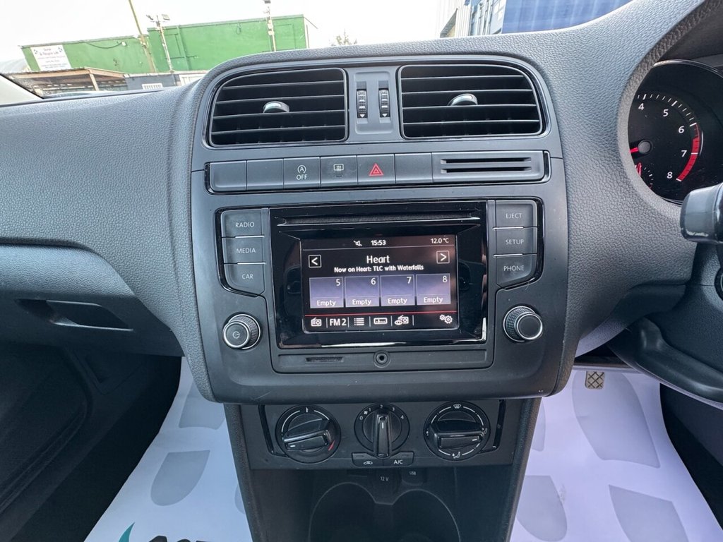 Used Volkswagen Polo 2014 for sale - 77952969: Photo 24