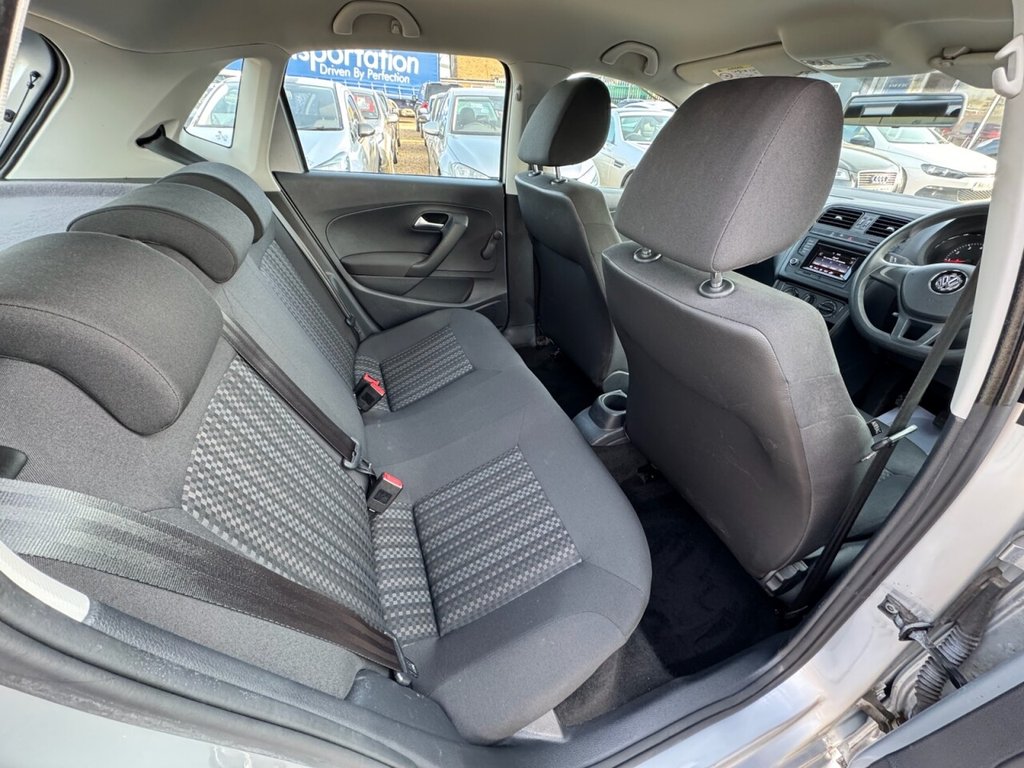 Used Volkswagen Polo 2014 for sale - 77952969: Photo 25