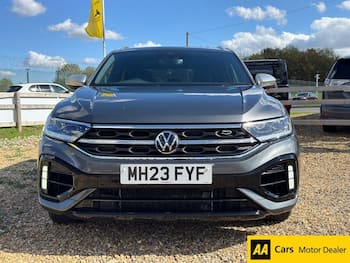 Used Volkswagen T-Roc 2023 for sale - 79805111: Photo