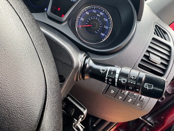 Used Hyundai Ix20 2011 for sale - 76323681: Photo 28
