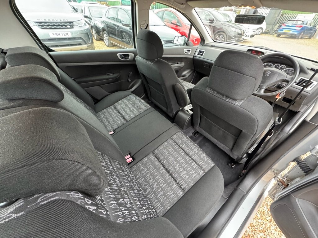 Used Peugeot 307 2002 for sale - 77642649: Photo 18