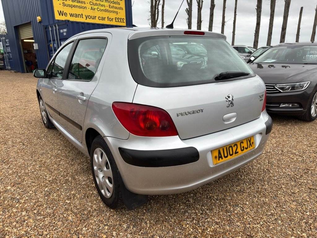 Used Peugeot 307 2002 for sale - 77642649: Photo 7