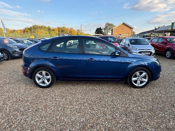Used Ford Focus 2009 for sale - 76119063: Photo 10
