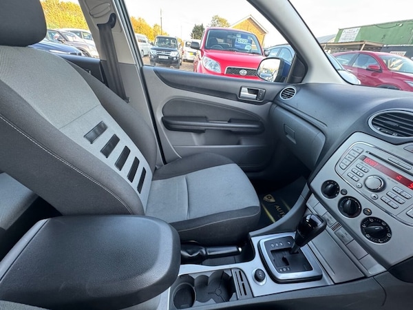 Used Ford Focus 2009 for sale - 76119063: Photo 28