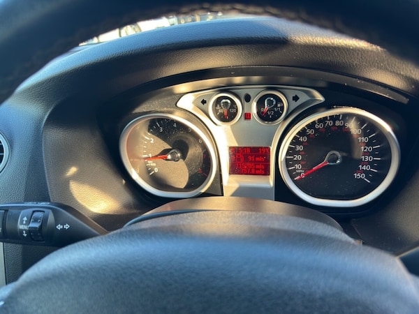 Used Ford Focus 2009 for sale - 76119063: Photo 41