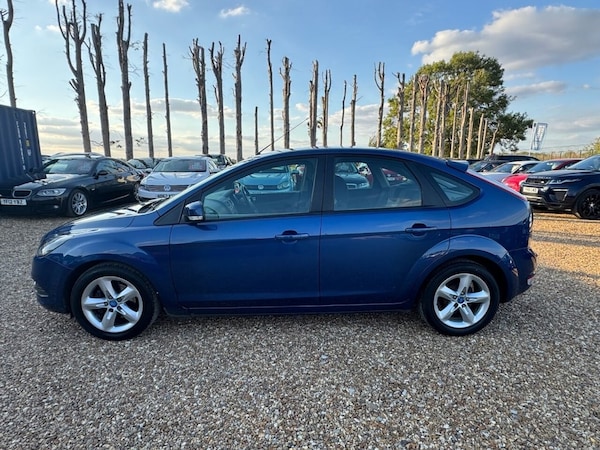 Used Ford Focus 2009 for sale - 76119063: Photo 9