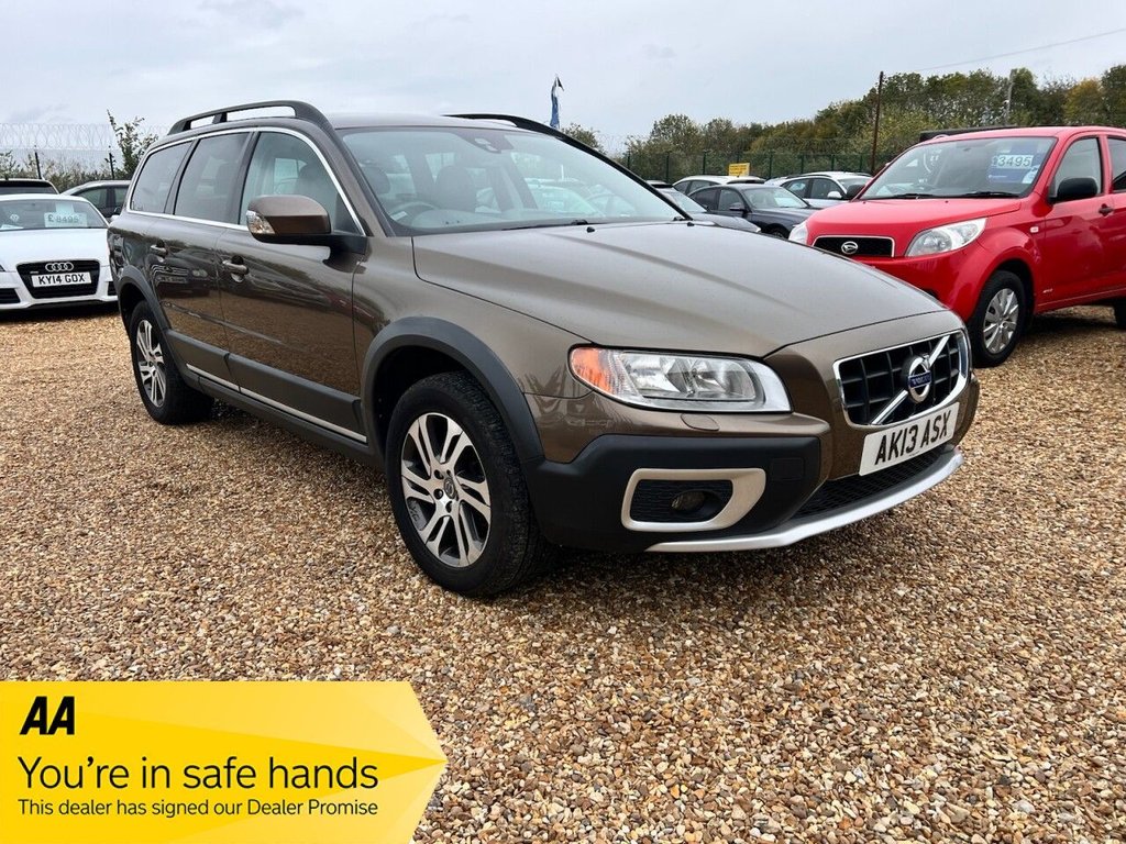 Used Volvo XC70 2013 for sale - 76173206: Photo 1