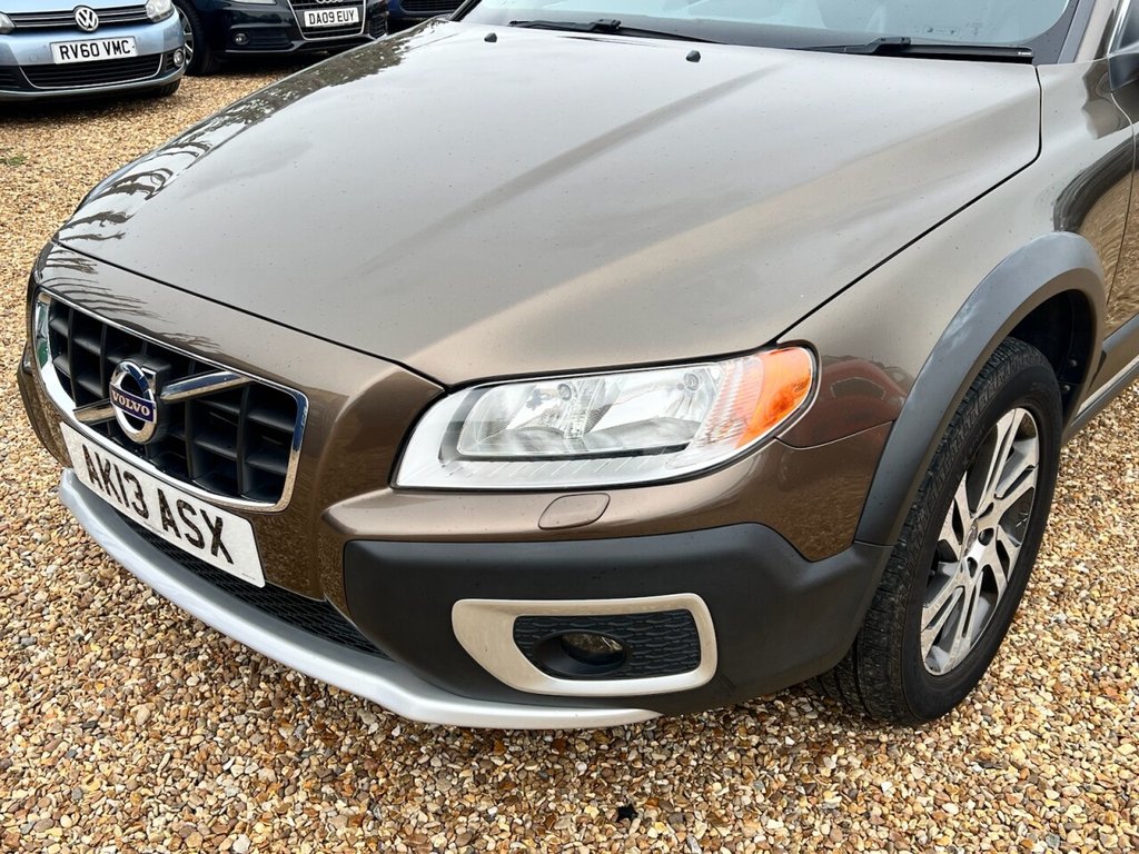 Used Volvo XC70 2013 for sale - 76173206: Photo 14