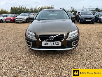 Used Volvo XC70 2013 for sale - 76173206: Photo