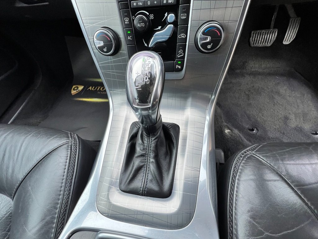 Used Volvo XC70 2013 for sale - 76173206: Photo 31